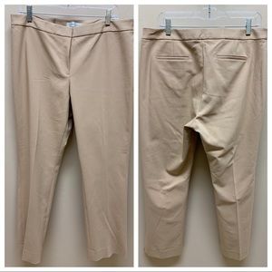 ⭐️Tan Dress Pants⭐️